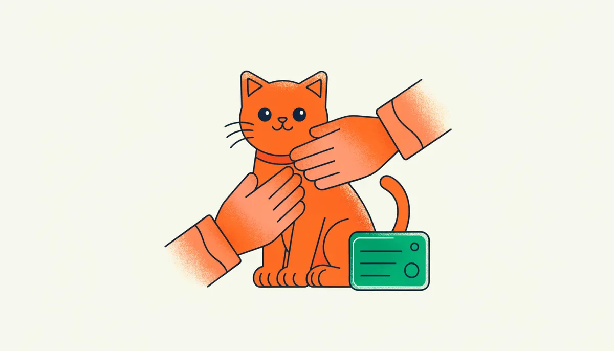 Filhote de gato em consulta veterinária com pequena carteirinha de vacinação ao lado