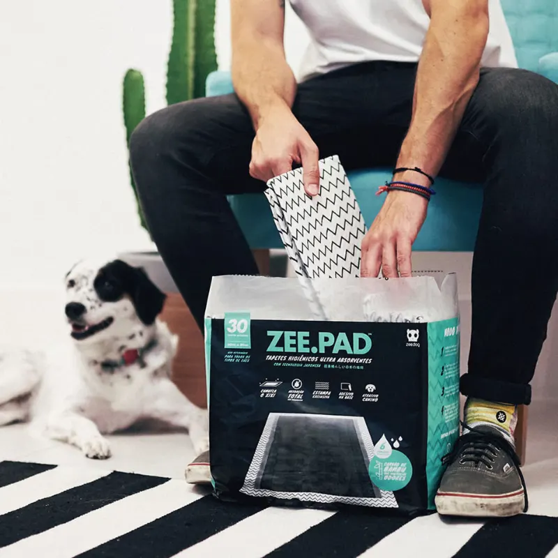 Tapete Higiênico Zee.Dog Pad Preto com 30 Tapetes